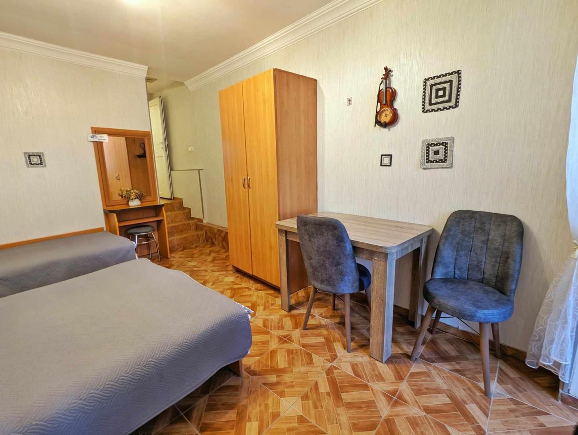 Paata'S Guesthouse ボルジョミ エクステリア 写真